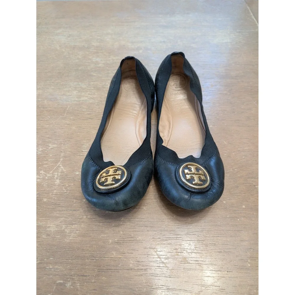 Tory Burch Minnie Travel‎ Ballet Flats Black Leather Gold Logo Medallion size 7
